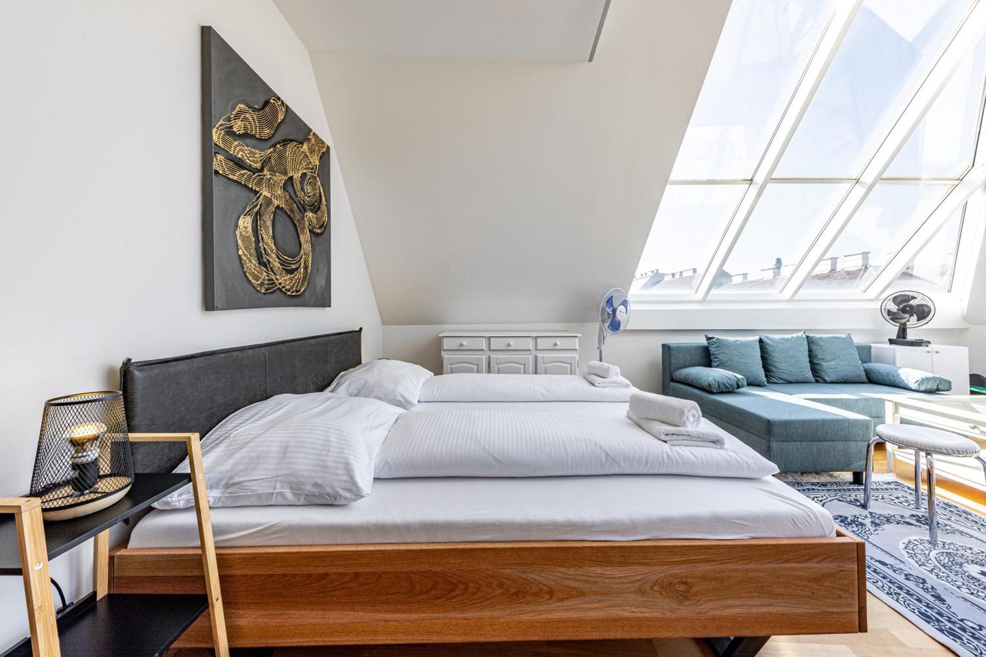 Apartment Penthouse By Jr