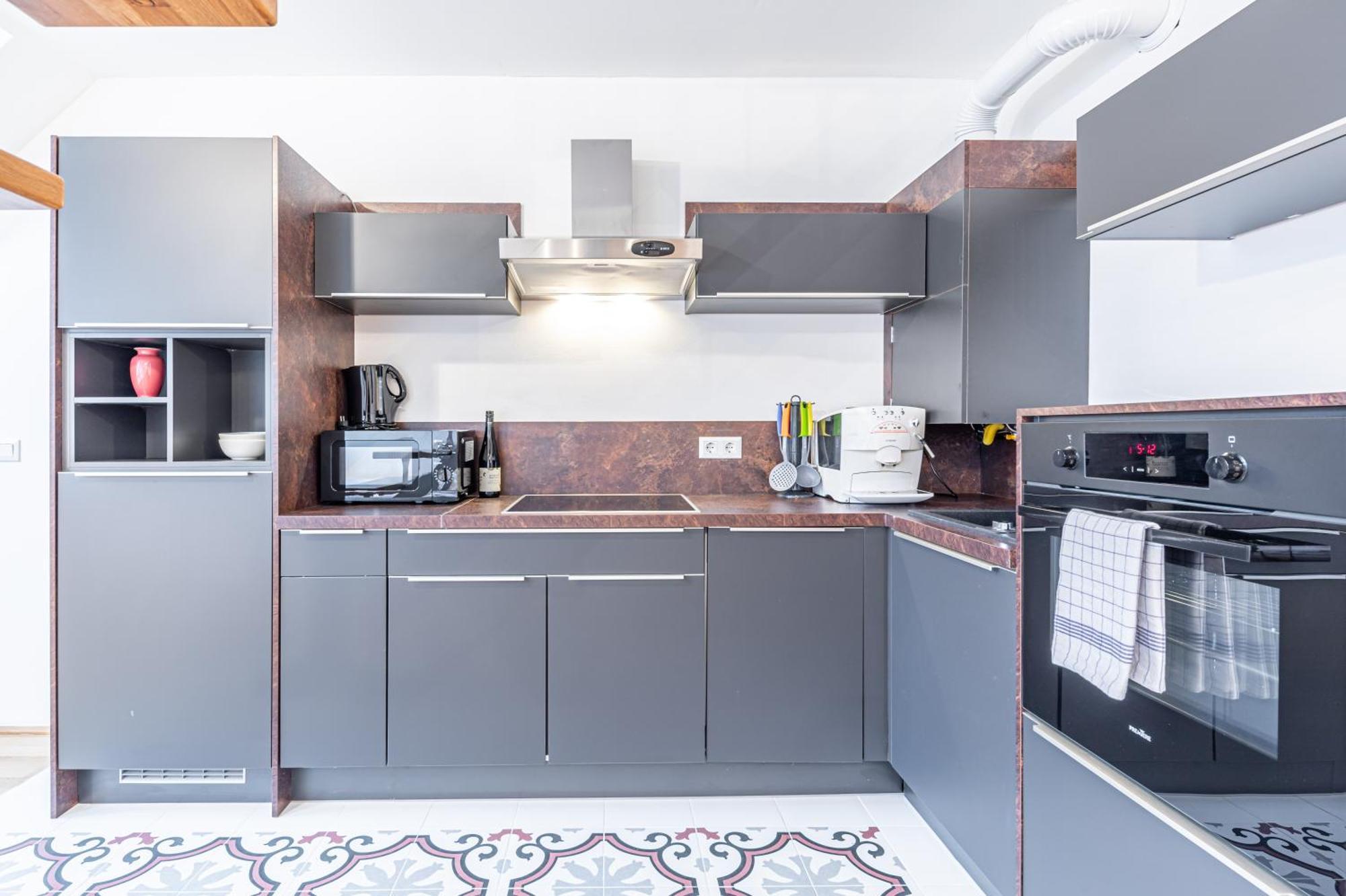 Penthouse By Jr Apartment *